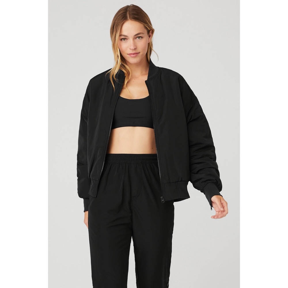 Alo Yoga Faux Fur Urbanite Bomber Jacket in Black/Ivory XS - Picture 14 of 16